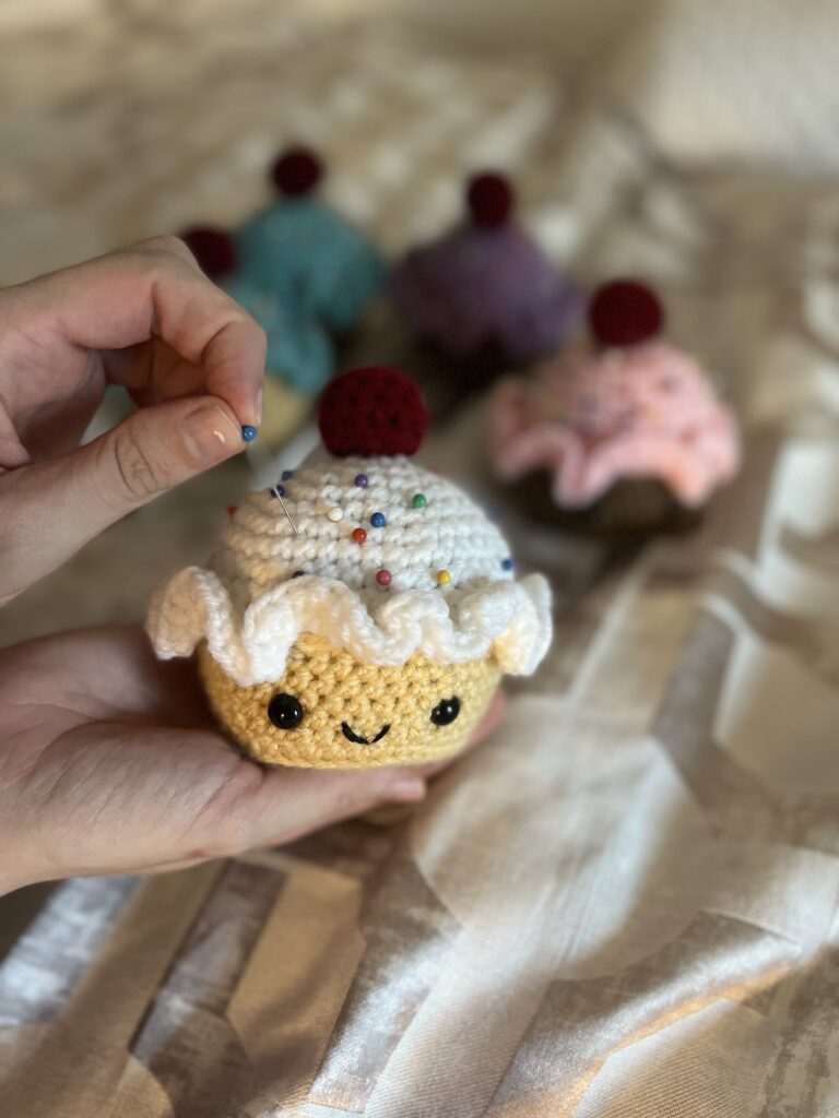 cupcake pin cushion